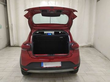 Car image 10