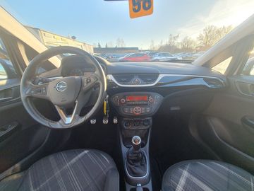 Car image 10