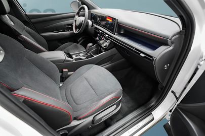 Car image 21