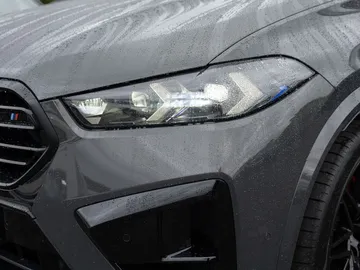Car image 34