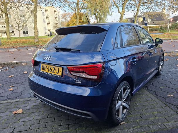 Audi A1 1.0 TFSI S-line Sportback 70 kW image number 4