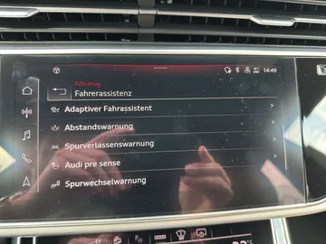 Car image 29