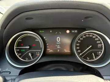 Car image 29