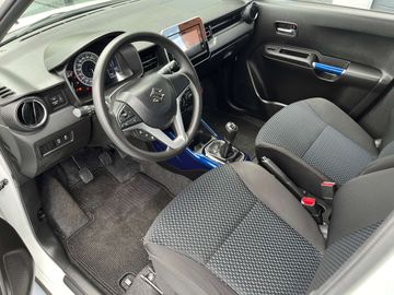 Car image 20