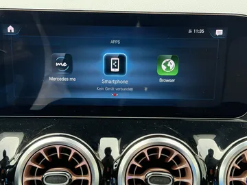 Car image 39