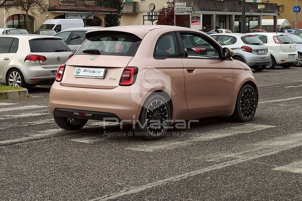 Fiat 500 e 70 kW image number 4