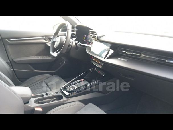 Audi RS3 2.5 TFSI quattro S tronic Sportback 294 kW image number 19