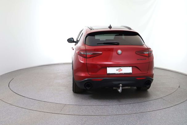 Alfa Romeo Stelvio 2.2 Super 140 kW image number 3