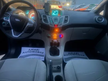 Car image 40