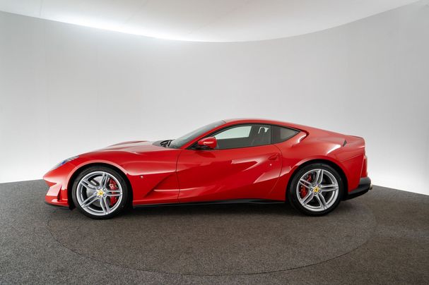 Ferrari 812 Superfast 585 kW image number 4