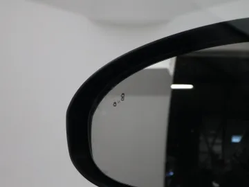 Car image 47