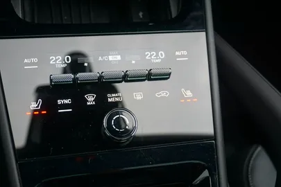 Car image 41