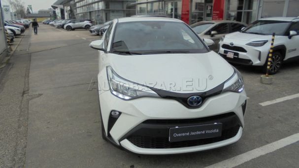 Toyota C-HR 1.8 Hybrid Style 90 kW image number 9