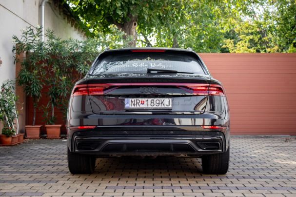 Audi Q8 55 TFSI 250 kW image number 5