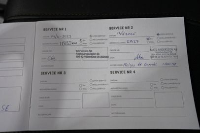 Car image 28