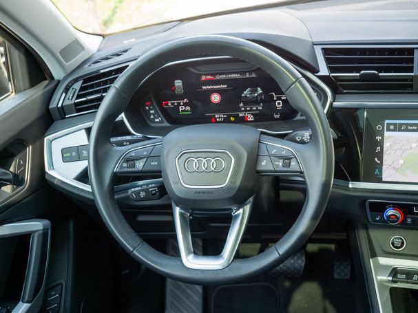 Audi Q3 35 TFSI S-line 110 kW image number 7