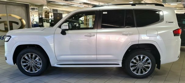 Toyota Land Cruiser 305 kW image number 5