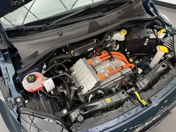 Car image 27