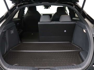 Car image 36