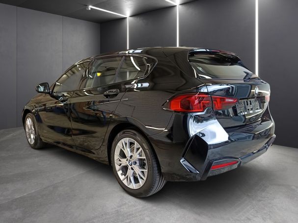 BMW 120i 114 kW image number 5