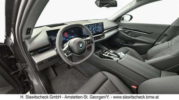 BMW 520d Touring xDrive 145 kW image number 11