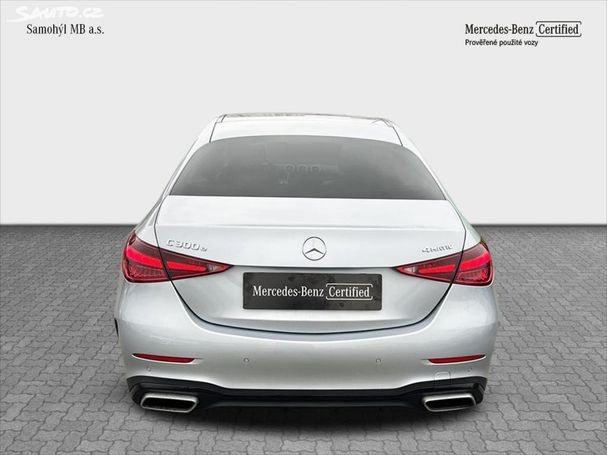 Mercedes-Benz C 300 e AMG 4Matic 230 kW image number 3