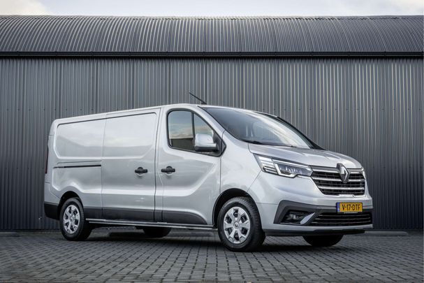 Renault Trafic dCi 150 110 kW image number 3