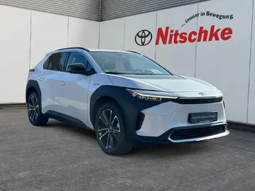 Car image 2