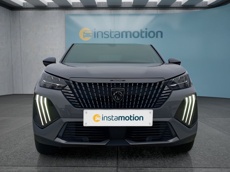 Peugeot 2008 Hybrid 136