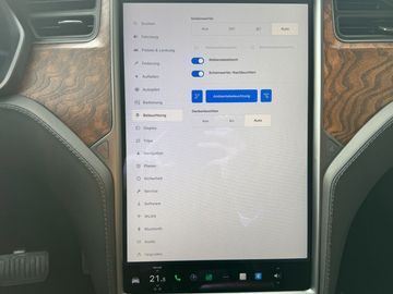 Car image 47