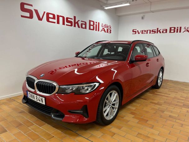 BMW 320d Touring xDrive 140 kW image number 1