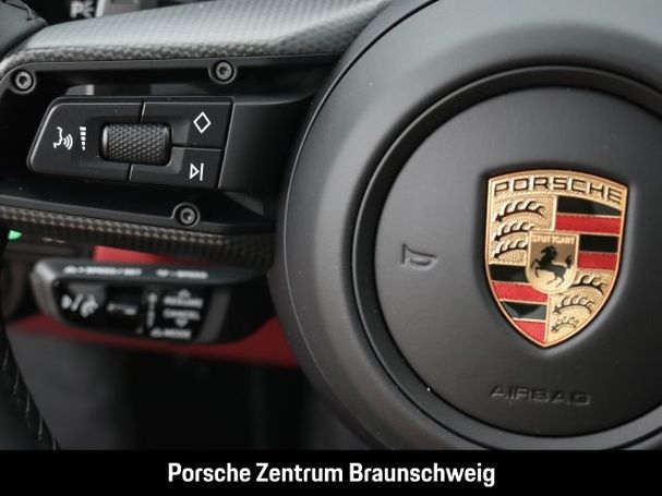 Porsche 992 Carrera 4S 331 kW image number 17