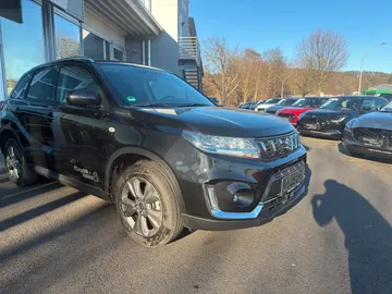 Car image 2