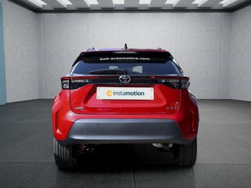 Car image 3