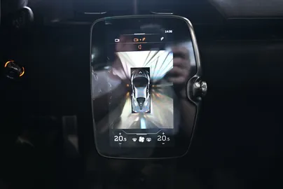 Car image 48