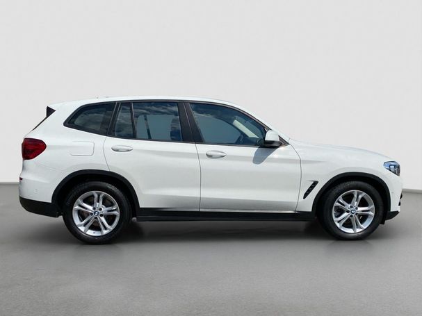 BMW X3 xDrive20i Advantage 135 kW image number 6