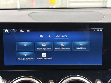 Car image 32