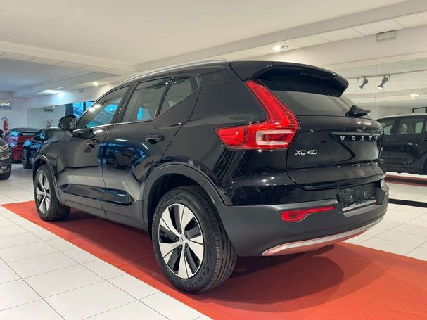 Volvo XC40 D3 AWD 110 kW image number 4