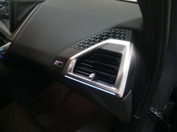 Car image 45