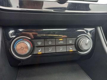 Car image 36