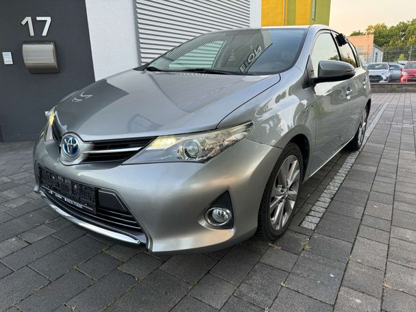 Toyota Auris Hybrid 100 kW image number 1