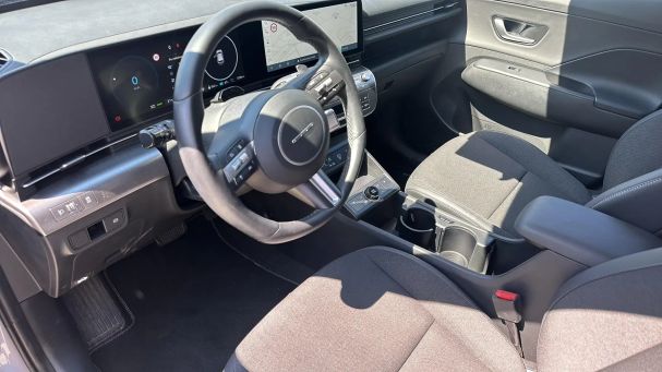 Hyundai Kona Electric 160 kW image number 10