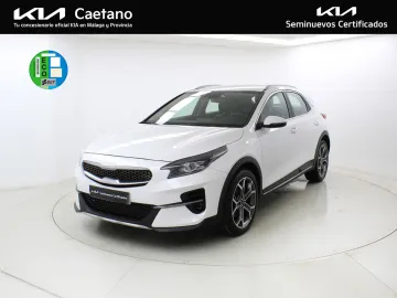 Car image 25