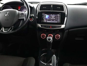 Car image 40