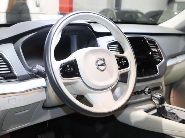 Volvo XC90 D5 AWD Momentum 165 kW image number 15