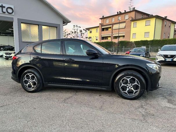 Alfa Romeo Stelvio 2.2 Diesel AT8 Q4 Super 140 kW image number 8