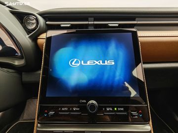 Car image 40