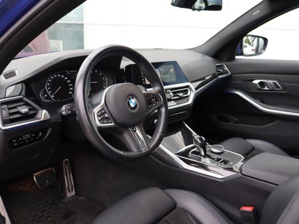 BMW 320i xDrive 135 kW image number 4