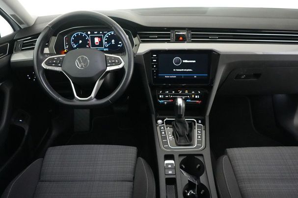 Volkswagen Passat Variant 1.5 TSI Business DSG 110 kW image number 11