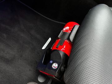 Car image 31